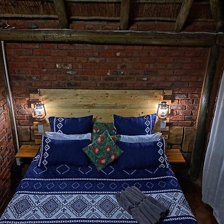 5 Sleeper Bushcamp Chalet Hartbeespoort Exterior photo