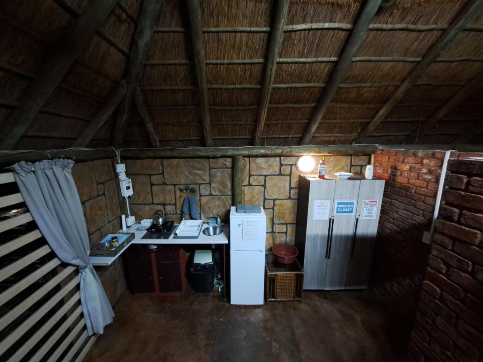 5 Sleeper Bushcamp Chalet Hartbeespoort Exterior photo